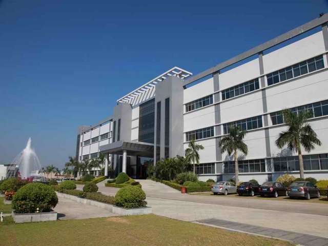 宁波公交车带电加热丝玻璃